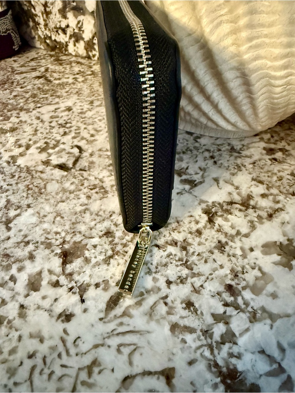 Alice + Olivia Stace Face Wallet NWT - Picture 5 of 8